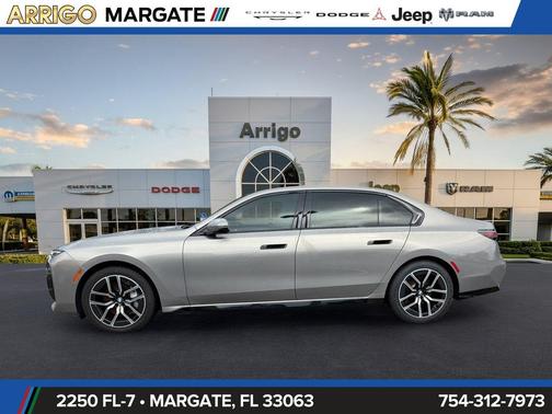 Gray Metallic 2024 BMW 740 740i