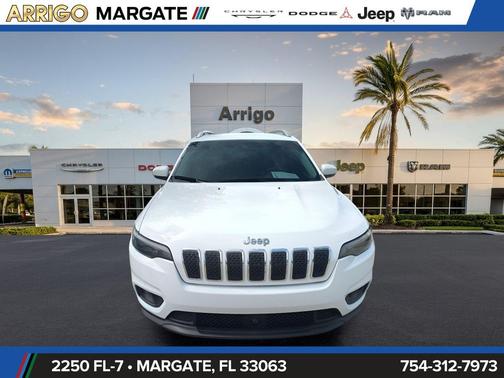 Bright White Clearcoat 2021 Jeep Cherokee Latitude Lux
