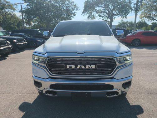 Bright White Clearcoat 2021 RAM 1500 Limited