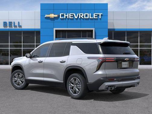 Sterling Gray Metallic 2026 Chevrolet Traverse LT