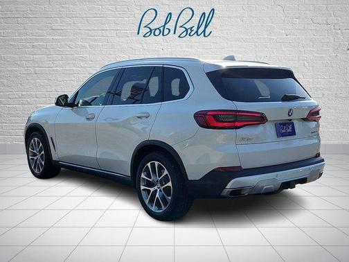 Mineral White Metallic 2019 BMW X5 xDrive40i