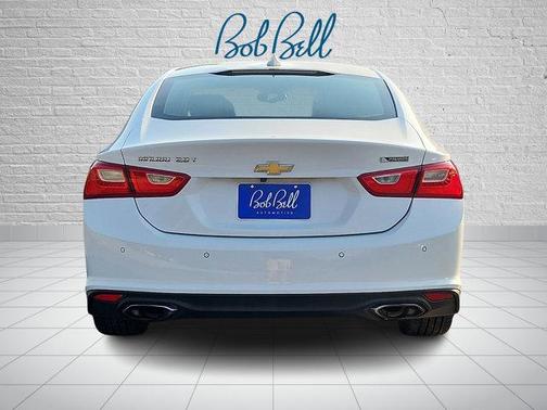 Summit White 2016 Chevrolet Malibu Premier