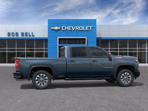 Lakeshore Blue Metallic 2026 Chevrolet Silverado 2500 Custom