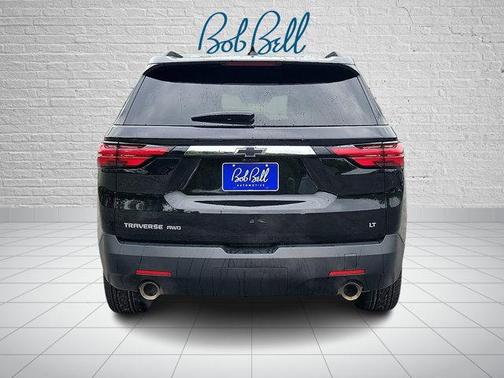 Mosaic Black Metallic 2023 Chevrolet Traverse LT Leather