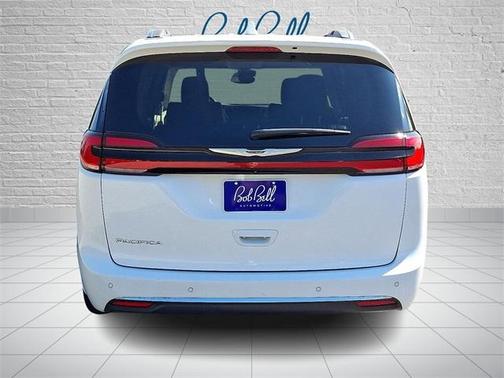 2021 Chrysler Pacifica Touring-L