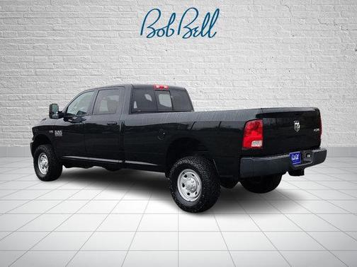 Black Forest Green Pearlcoat 2016 RAM 2500 Tradesman