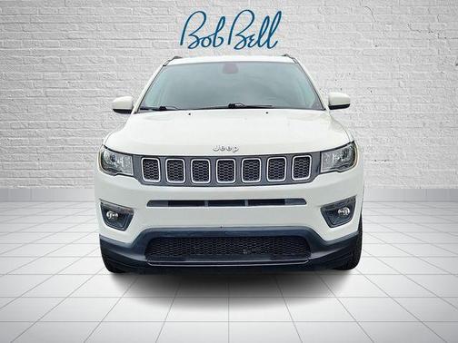 White Clearcoat 2018 Jeep Compass Latitude