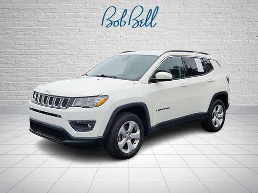 White Clearcoat 2018 Jeep Compass Latitude