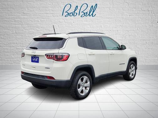 White Clearcoat 2018 Jeep Compass Latitude