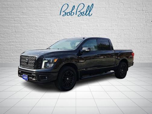 2019 Nissan Titan SV