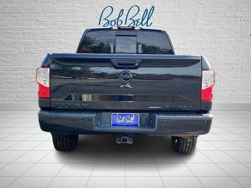 2019 Nissan Titan SV