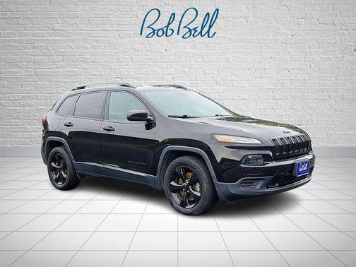 Diamond Black 2017 Jeep Cherokee Altitude