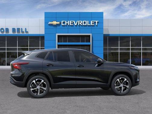 Mosaic Black Metallic 2026 Chevrolet Trax 1RS