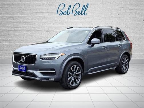 2018 Volvo XC90 T6 Momentum
