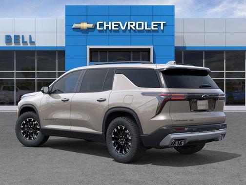 Sandstone Gray 2026 Chevrolet Traverse Z71