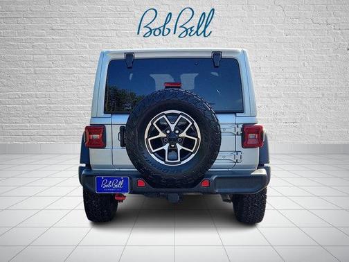 Silver Zynith Clearcoat 2024 Jeep Wrangler Rubicon