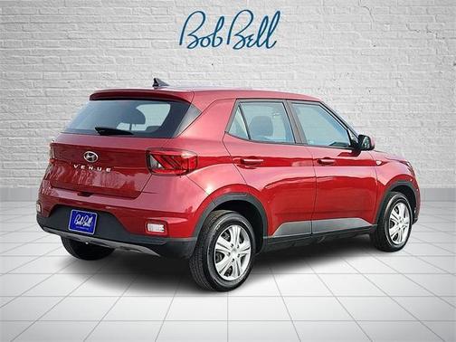 2020 Hyundai VENUE SE