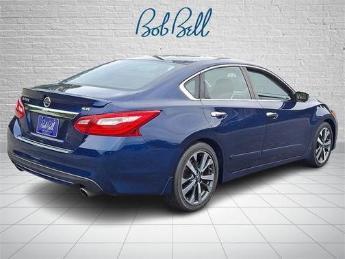2016 Nissan Altima 2.5 SR
