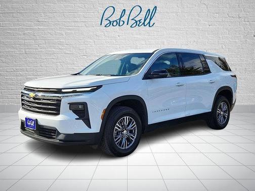 2024 Chevrolet Traverse LS