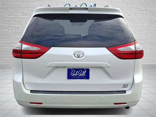 2015 Toyota Sienna XLE Premium