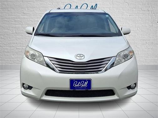 2015 Toyota Sienna XLE Premium