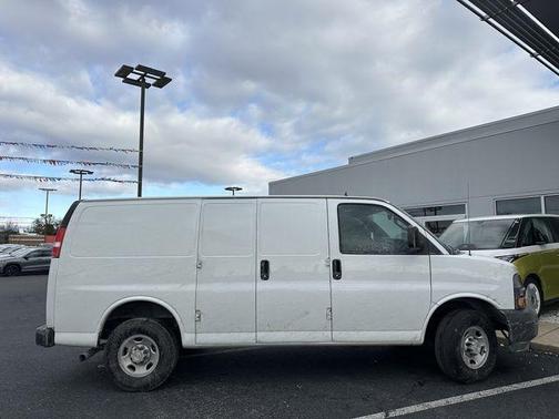 2025 Chevrolet Express 2500 Work Van