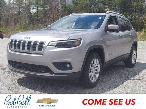 Photo 1 of 27 of 2019 Jeep Cherokee Latitude