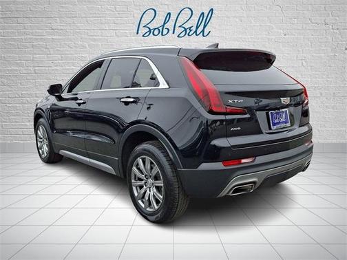 2022 Cadillac XT4 Premium Luxury