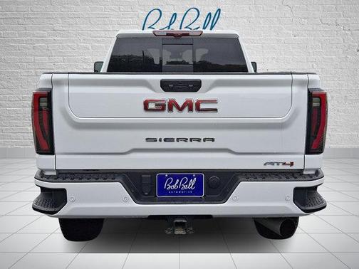 2024 GMC Sierra 2500 AT4