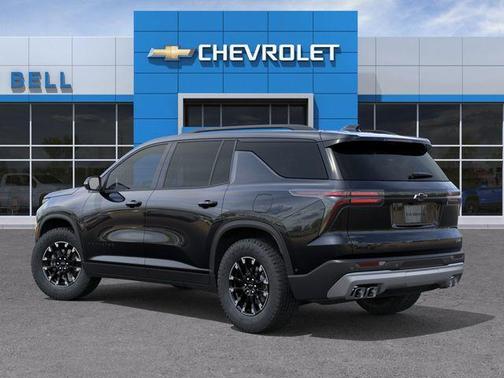 Mosaic Black Metallic 2026 Chevrolet Traverse Z71