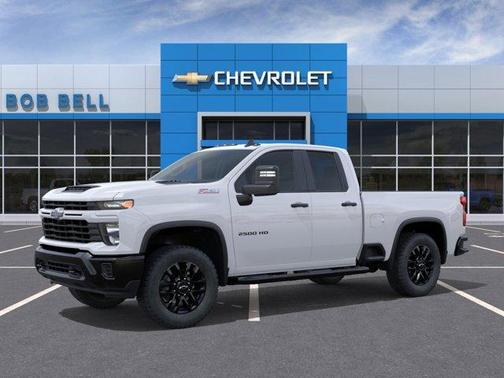 Summit White 2026 Chevrolet Silverado 2500 Custom