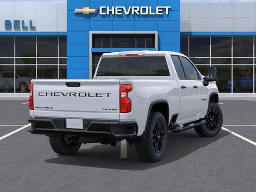 Summit White 2026 Chevrolet Silverado 2500 Custom