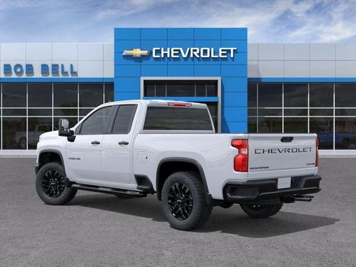 Summit White 2026 Chevrolet Silverado 2500 Custom