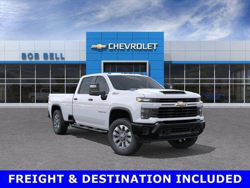 Summit White 2026 Chevrolet Silverado 2500 Custom