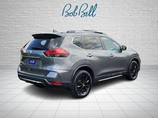 Gun Metallic 2017 Nissan Rogue SV