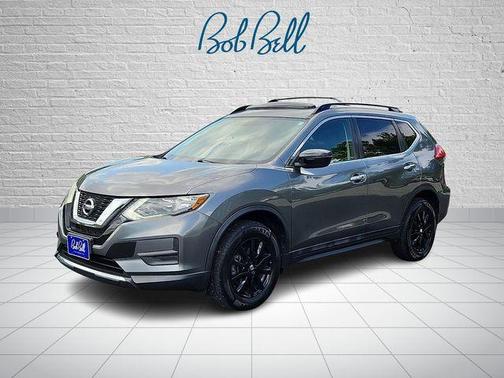 Gun Metallic 2017 Nissan Rogue SV