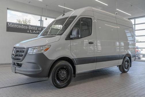 2025 Mercedes-Benz Sprinter 2500 Standard Roof