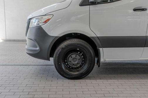 2025 Mercedes-Benz Sprinter 2500 Standard Roof