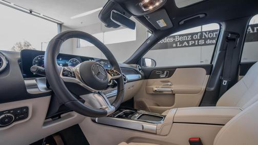 Night Black 2026 Mercedes-Benz GLB 250 4MATIC