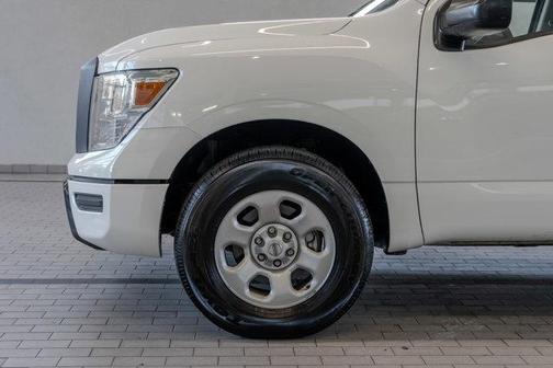 2022 Nissan Titan S