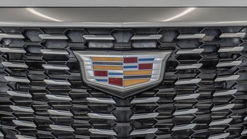 Crystal White Tricoat 2020 Cadillac XT5 Luxury