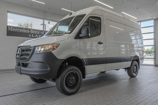 2025 Mercedes-Benz Sprinter 2500 Standard Roof