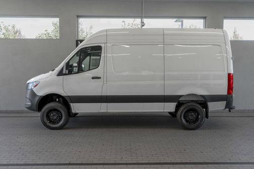 Arctic+White 2025 Mercedes-Benz Sprinter 2500 Standard Roof