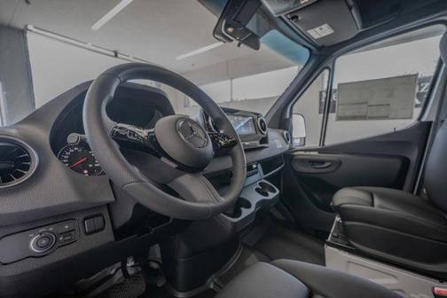 Arctic+White 2025 Mercedes-Benz Sprinter 2500 Standard Roof
