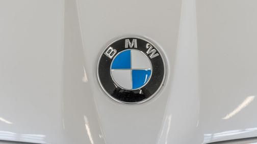 Mineral White Metallic 2025 BMW X3 30 xDrive