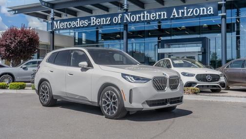 Mineral White Metallic 2025 BMW X3 30 xDrive