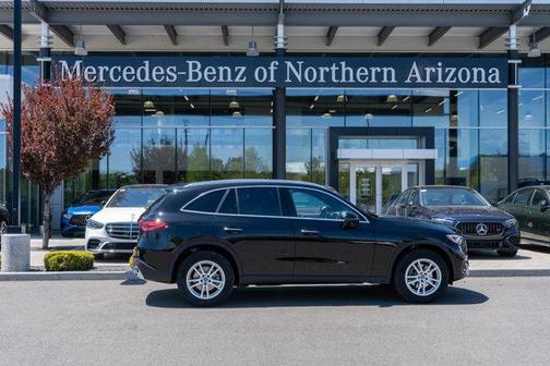 2025 Mercedes-Benz GLC 300 4MATIC
