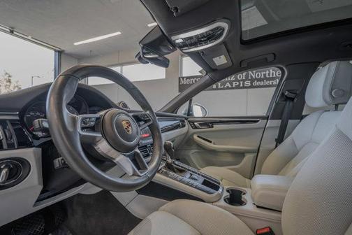 2021 Porsche Macan S