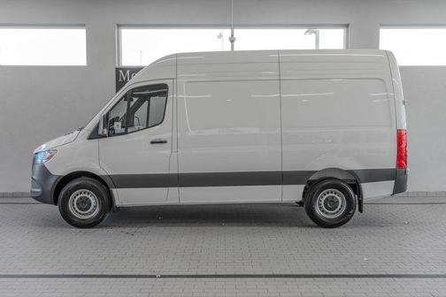 2025 Mercedes-Benz Sprinter 2500 Standard Roof