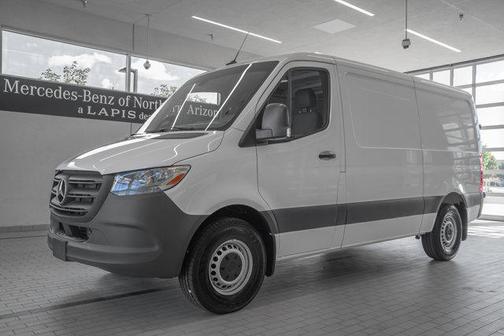 2025 Mercedes-Benz Sprinter 2500 Standard Roof